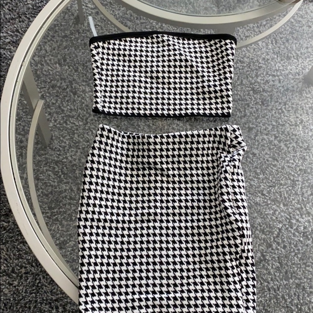 Two piece skirt set